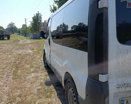 Белый Опель Виваро, объемом двигателя 1.87 л и пробегом 360 тыс. км за 5500 $, фото 6 на Automoto.ua