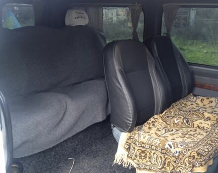 Білий Опель Віваро, об'ємом двигуна 0 л та пробігом 4 тис. км за 8000 $, фото 5 на Automoto.ua