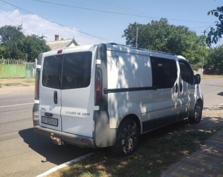Білий Опель Віваро, об'ємом двигуна 1.9 л та пробігом 250 тис. км за 6800 $, фото 5 на Automoto.ua