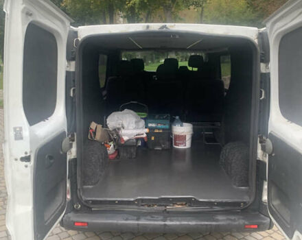 Білий Опель Віваро, об'ємом двигуна 1.9 л та пробігом 412 тис. км за 6800 $, фото 9 на Automoto.ua