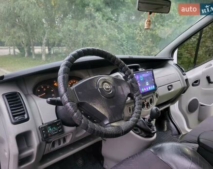 Білий Опель Віваро, об'ємом двигуна 1.9 л та пробігом 243 тис. км за 7800 $, фото 112 на Automoto.ua