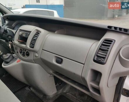 Белый Опель Виваро, объемом двигателя 1.87 л и пробегом 280 тыс. км за 6000 $, фото 17 на Automoto.ua