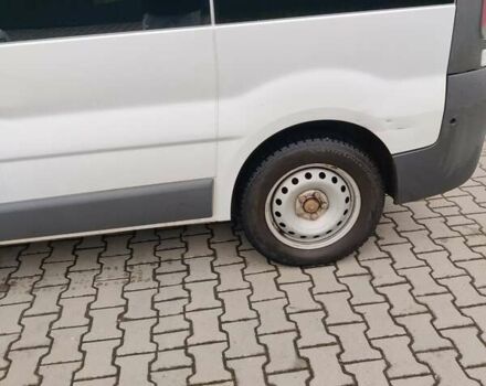 Белый Опель Виваро, объемом двигателя 1.87 л и пробегом 280 тыс. км за 6000 $, фото 14 на Automoto.ua