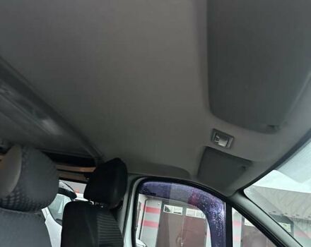 Білий Опель Віваро, об'ємом двигуна 1.9 л та пробігом 245 тис. км за 8800 $, фото 22 на Automoto.ua