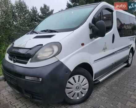 Білий Опель Віваро, об'ємом двигуна 1.9 л та пробігом 243 тис. км за 7800 $, фото 2 на Automoto.ua