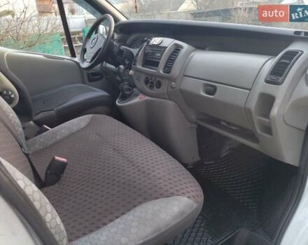 Білий Опель Віваро, об'ємом двигуна 1.87 л та пробігом 307 тис. км за 6590 $, фото 15 на Automoto.ua