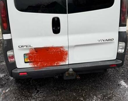 Белый Опель Виваро, объемом двигателя 1.9 л и пробегом 213 тыс. км за 9000 $, фото 8 на Automoto.ua