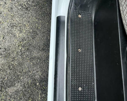 Білий Опель Віваро, об'ємом двигуна 1.87 л та пробігом 327 тис. км за 7500 $, фото 6 на Automoto.ua