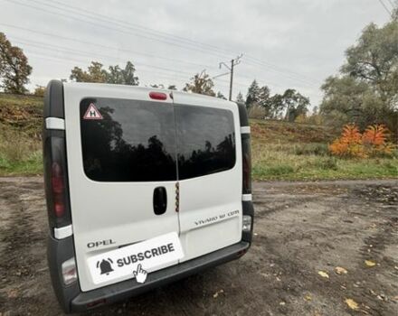 Білий Опель Віваро, об'ємом двигуна 1.9 л та пробігом 235 тис. км за 6600 $, фото 1 на Automoto.ua