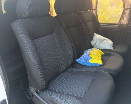 Білий Опель Віваро, об'ємом двигуна 2 л та пробігом 217 тис. км за 9200 $, фото 5 на Automoto.ua