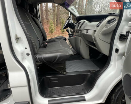 Білий Опель Віваро, об'ємом двигуна 1.9 л та пробігом 370 тис. км за 8350 $, фото 55 на Automoto.ua