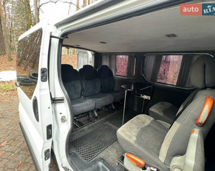 Білий Опель Віваро, об'ємом двигуна 1.9 л та пробігом 370 тис. км за 8350 $, фото 59 на Automoto.ua
