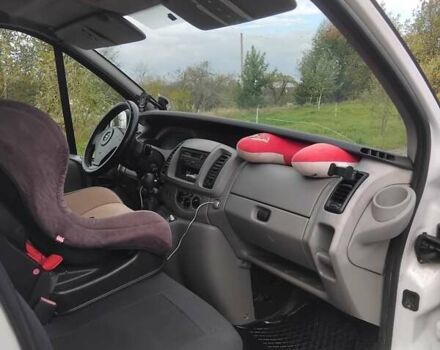 Білий Опель Віваро, об'ємом двигуна 1.87 л та пробігом 400 тис. км за 5800 $, фото 8 на Automoto.ua