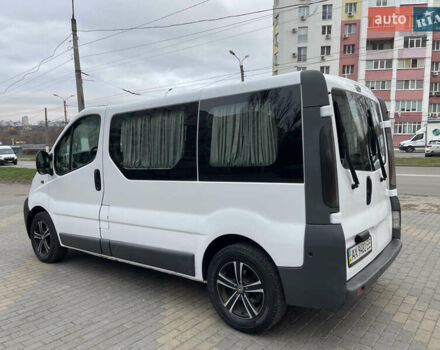 Белый Опель Виваро, объемом двигателя 1.9 л и пробегом 347 тыс. км за 7500 $, фото 6 на Automoto.ua