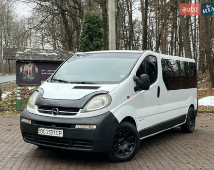 Білий Опель Віваро, об'ємом двигуна 1.9 л та пробігом 370 тис. км за 8350 $, фото 11 на Automoto.ua
