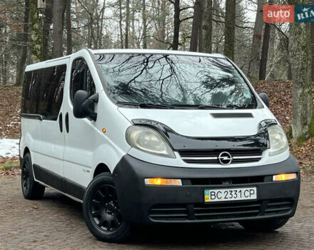 Білий Опель Віваро, об'ємом двигуна 1.9 л та пробігом 370 тис. км за 8350 $, фото 15 на Automoto.ua