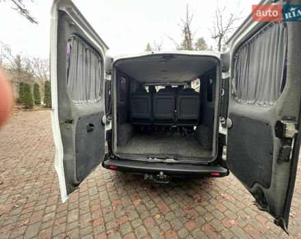 Білий Опель Віваро, об'ємом двигуна 1.9 л та пробігом 370 тис. км за 8350 $, фото 61 на Automoto.ua