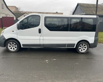 Білий Опель Віваро, об'ємом двигуна 1.9 л та пробігом 327 тис. км за 7500 $, фото 2 на Automoto.ua