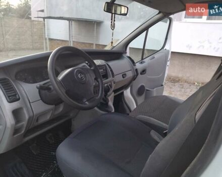 Білий Опель Віваро, об'ємом двигуна 1.87 л та пробігом 307 тис. км за 6590 $, фото 10 на Automoto.ua