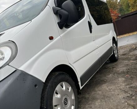 Білий Опель Віваро, об'ємом двигуна 1.9 л та пробігом 235 тис. км за 6600 $, фото 6 на Automoto.ua