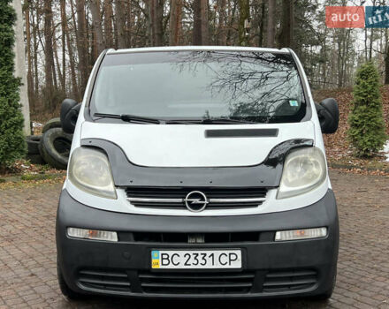 Білий Опель Віваро, об'ємом двигуна 1.9 л та пробігом 370 тис. км за 8350 $, фото 22 на Automoto.ua