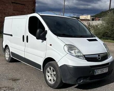 Белый Опель Виваро, объемом двигателя 1.9 л и пробегом 235 тыс. км за 6500 $, фото 7 на Automoto.ua