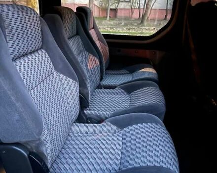 Белый Опель Виваро, объемом двигателя 1.9 л и пробегом 384 тыс. км за 7600 $, фото 4 на Automoto.ua