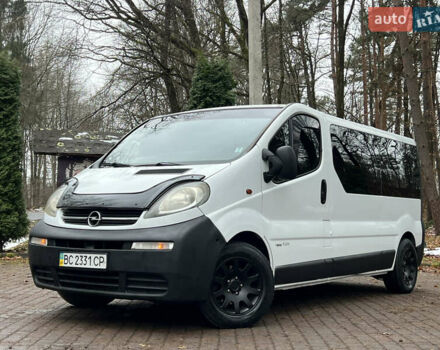 Білий Опель Віваро, об'ємом двигуна 1.9 л та пробігом 370 тис. км за 8350 $, фото 12 на Automoto.ua