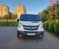 Белый Опель Виваро, объемом двигателя 1.9 л и пробегом 285 тыс. км за 9000 $, фото 1 на Automoto.ua