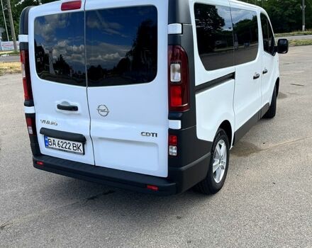 Білий Опель Віваро, об'ємом двигуна 1.9 л та пробігом 250 тис. км за 17000 $, фото 9 на Automoto.ua