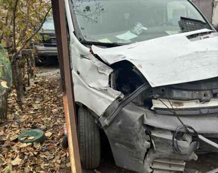 Белый Опель Виваро, объемом двигателя 1.9 л и пробегом 389 тыс. км за 3700 $, фото 4 на Automoto.ua