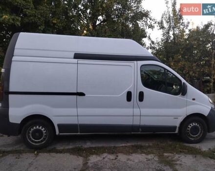 Білий Опель Віваро, об'ємом двигуна 1.87 л та пробігом 319 тис. км за 6300 $, фото 2 на Automoto.ua