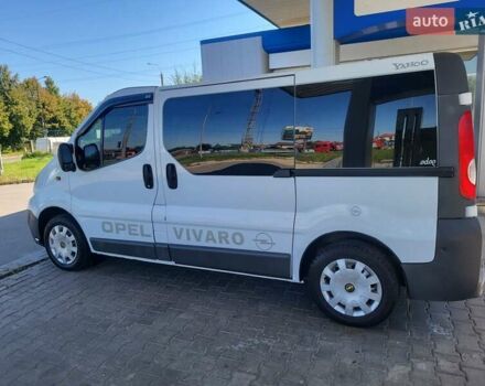 Белый Опель Виваро, объемом двигателя 2.5 л и пробегом 238 тыс. км за 8800 $, фото 16 на Automoto.ua