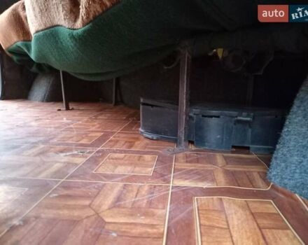 Білий Опель Віваро, об'ємом двигуна 2 л та пробігом 280 тис. км за 9000 $, фото 13 на Automoto.ua