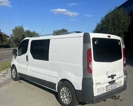 Білий Опель Віваро, об'ємом двигуна 2 л та пробігом 265 тис. км за 8500 $, фото 26 на Automoto.ua