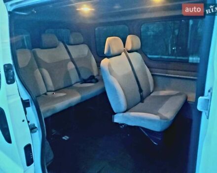 Белый Опель Виваро, объемом двигателя 2 л и пробегом 398 тыс. км за 7150 $, фото 4 на Automoto.ua