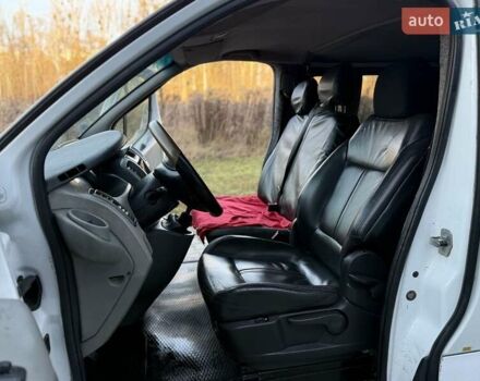 Белый Опель Виваро, объемом двигателя 2 л и пробегом 410 тыс. км за 6200 $, фото 47 на Automoto.ua