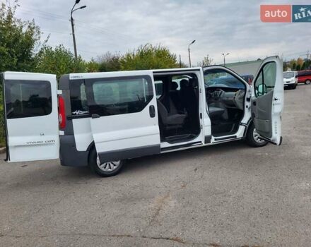 Белый Опель Виваро, объемом двигателя 2 л и пробегом 248 тыс. км за 9500 $, фото 51 на Automoto.ua