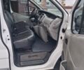 Білий Опель Віваро, об'ємом двигуна 2 л та пробігом 302 тис. км за 8500 $, фото 1 на Automoto.ua