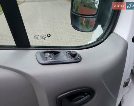 Белый Опель Виваро, объемом двигателя 2 л и пробегом 248 тыс. км за 9500 $, фото 78 на Automoto.ua