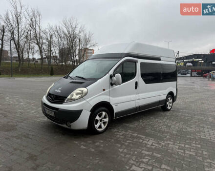 Білий Опель Віваро, об'ємом двигуна 2 л та пробігом 428 тис. км за 6999 $, фото 1 на Automoto.ua