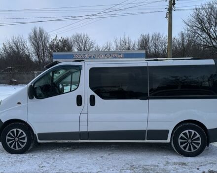 Белый Опель Виваро, объемом двигателя 2 л и пробегом 260 тыс. км за 8800 $, фото 13 на Automoto.ua