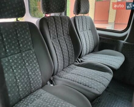 Белый Опель Виваро, объемом двигателя 2 л и пробегом 248 тыс. км за 9500 $, фото 105 на Automoto.ua