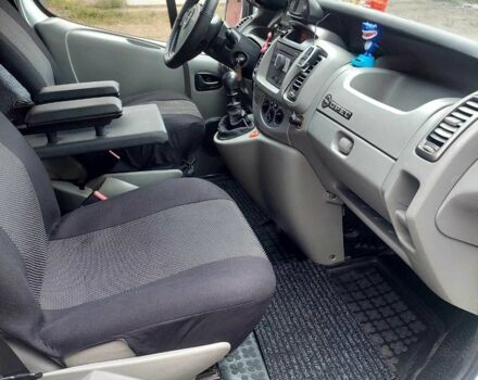 Білий Опель Віваро, об'ємом двигуна 0 л та пробігом 314 тис. км за 8000 $, фото 4 на Automoto.ua