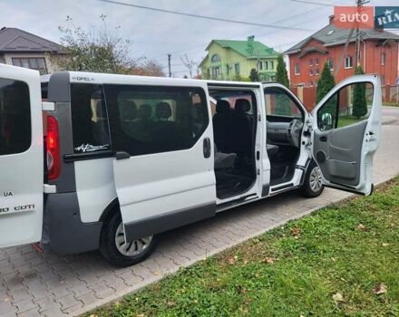 Белый Опель Виваро, объемом двигателя 2 л и пробегом 248 тыс. км за 9500 $, фото 115 на Automoto.ua