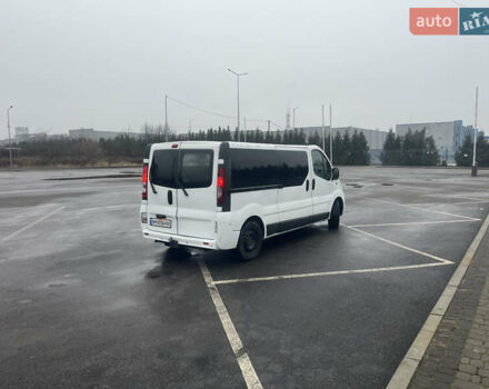 Білий Опель Віваро, об'ємом двигуна 2 л та пробігом 340 тис. км за 8300 $, фото 10 на Automoto.ua
