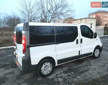 Белый Опель Виваро, объемом двигателя 2 л и пробегом 398 тыс. км за 7150 $, фото 18 на Automoto.ua