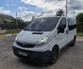 Белый Опель Виваро, объемом двигателя 2.46 л и пробегом 278 тыс. км за 11000 $, фото 1 на Automoto.ua