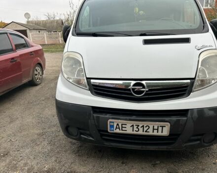 Белый Опель Виваро, объемом двигателя 2 л и пробегом 274 тыс. км за 7200 $, фото 4 на Automoto.ua