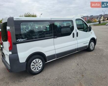 Белый Опель Виваро, объемом двигателя 2 л и пробегом 248 тыс. км за 9500 $, фото 18 на Automoto.ua